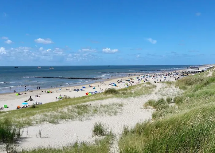 Semesterbostad Albatros 126 De Zandloper